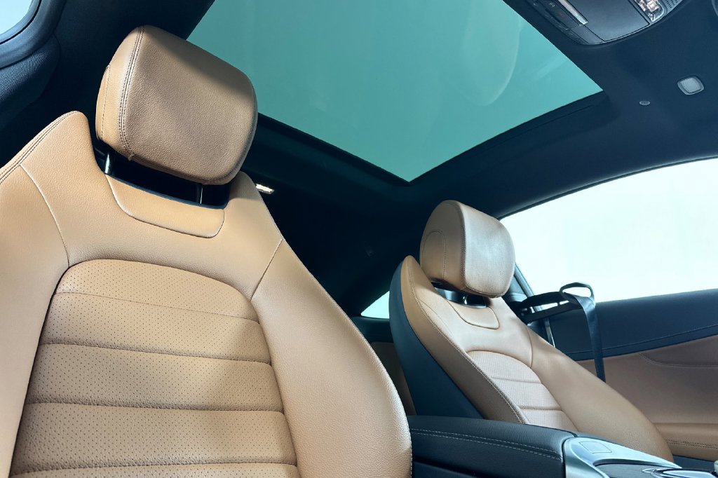 Certified 2023 Mercedes-Benz C 300 4MATIC Coupe image 19