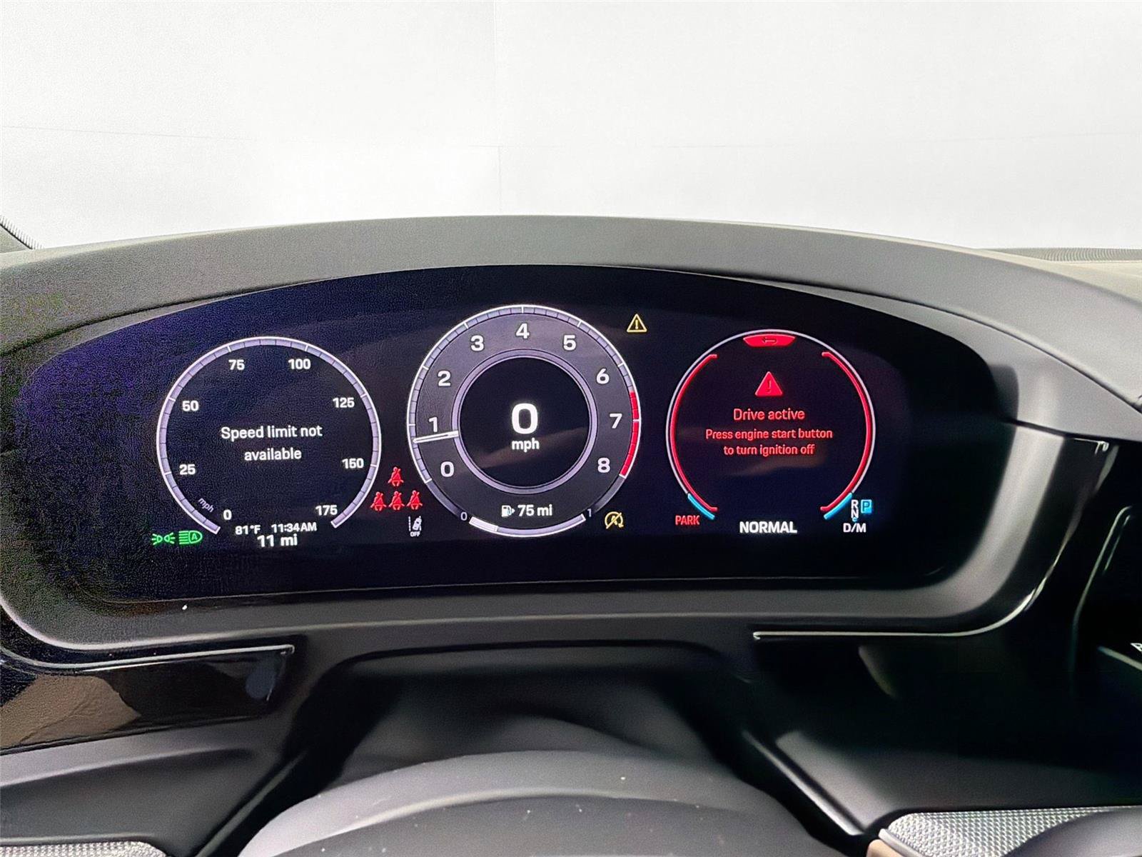 Certified 2026 Porsche Cayenne AWD/4WD image 19