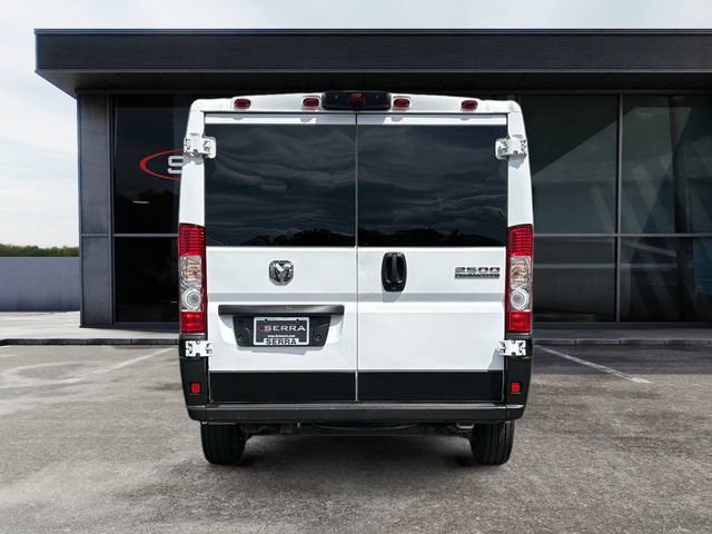Used 2025 RAM ProMaster 2500 w/ U-Haul Equipment Group FWD image 4