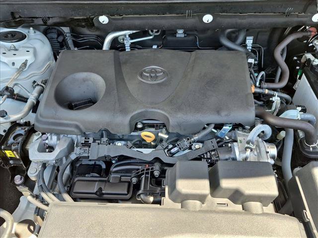 Used 2024 Toyota RAV4 XLE Premium FWD image 21