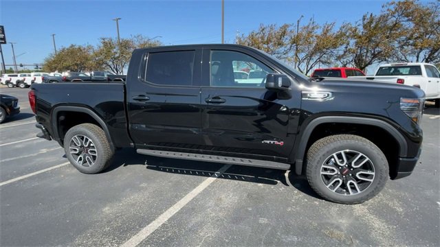 New 2026 GMC Sierra 1500 AT4 w/ AT4 Premium Package image 3