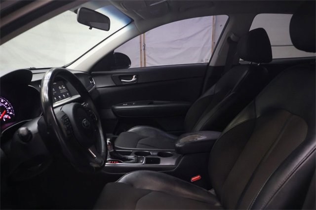 Used 2018 Kia Optima S w/ 18" Alloy Wheels Package image 20