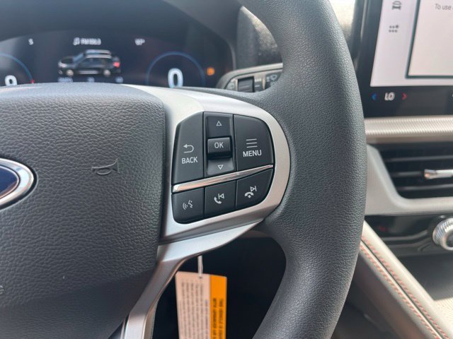 New 2026 Ford Explorer Active RWD image 17