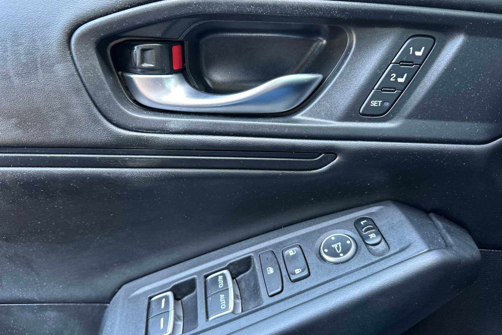Used 2023 Honda Accord EX-L image 11