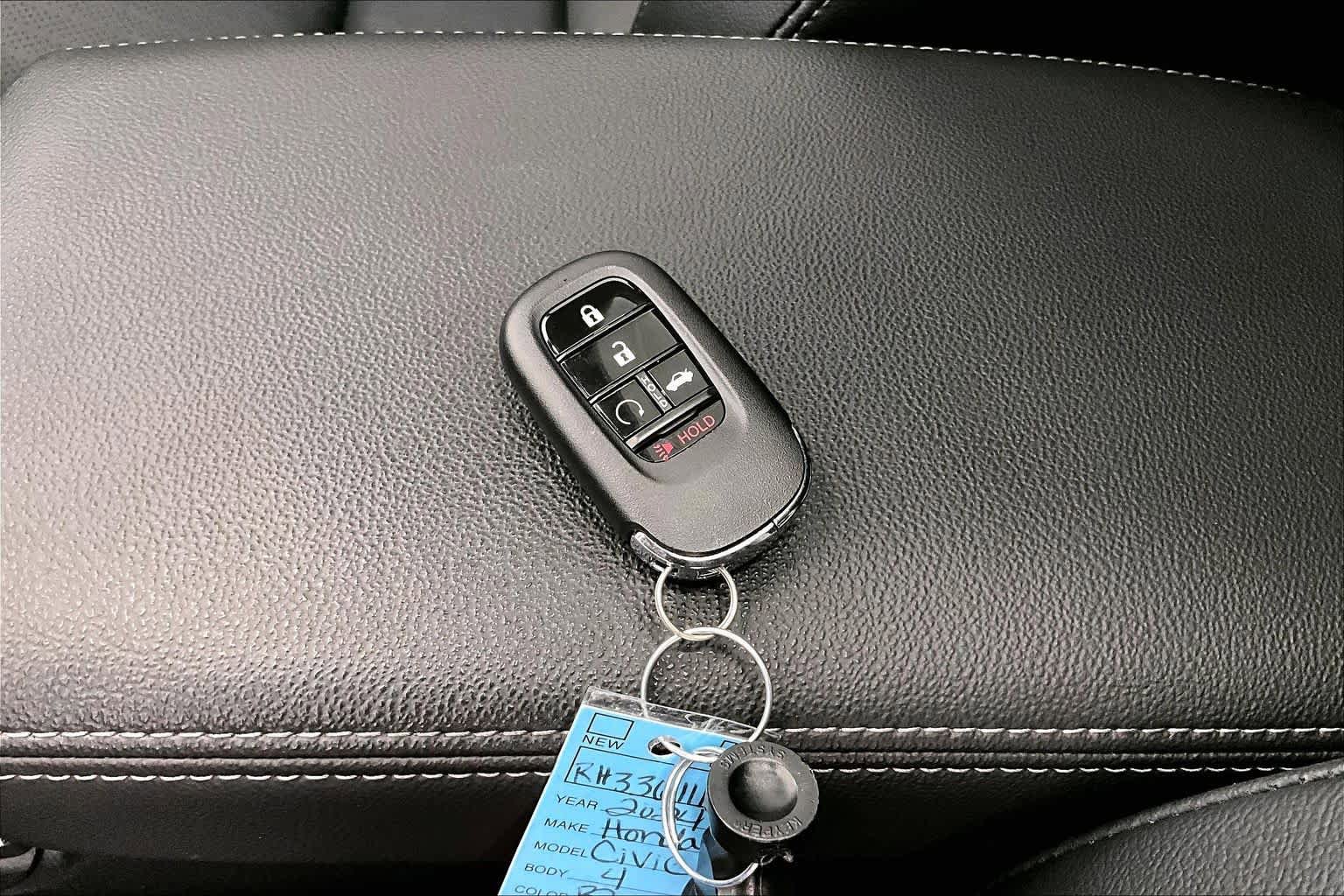 Used 2024 Honda Civic Touring image 15
