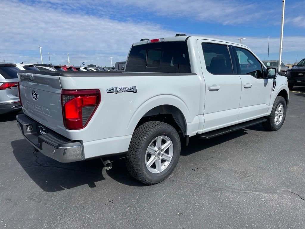 New 2026 Ford F150 XLT w/ Equipment Group 302A MID image 4