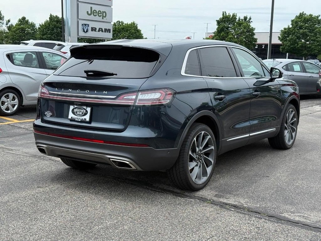 Used 2023 Lincoln Nautilus Reserve w/ Equipment Group 202A AWD/4WD image 3