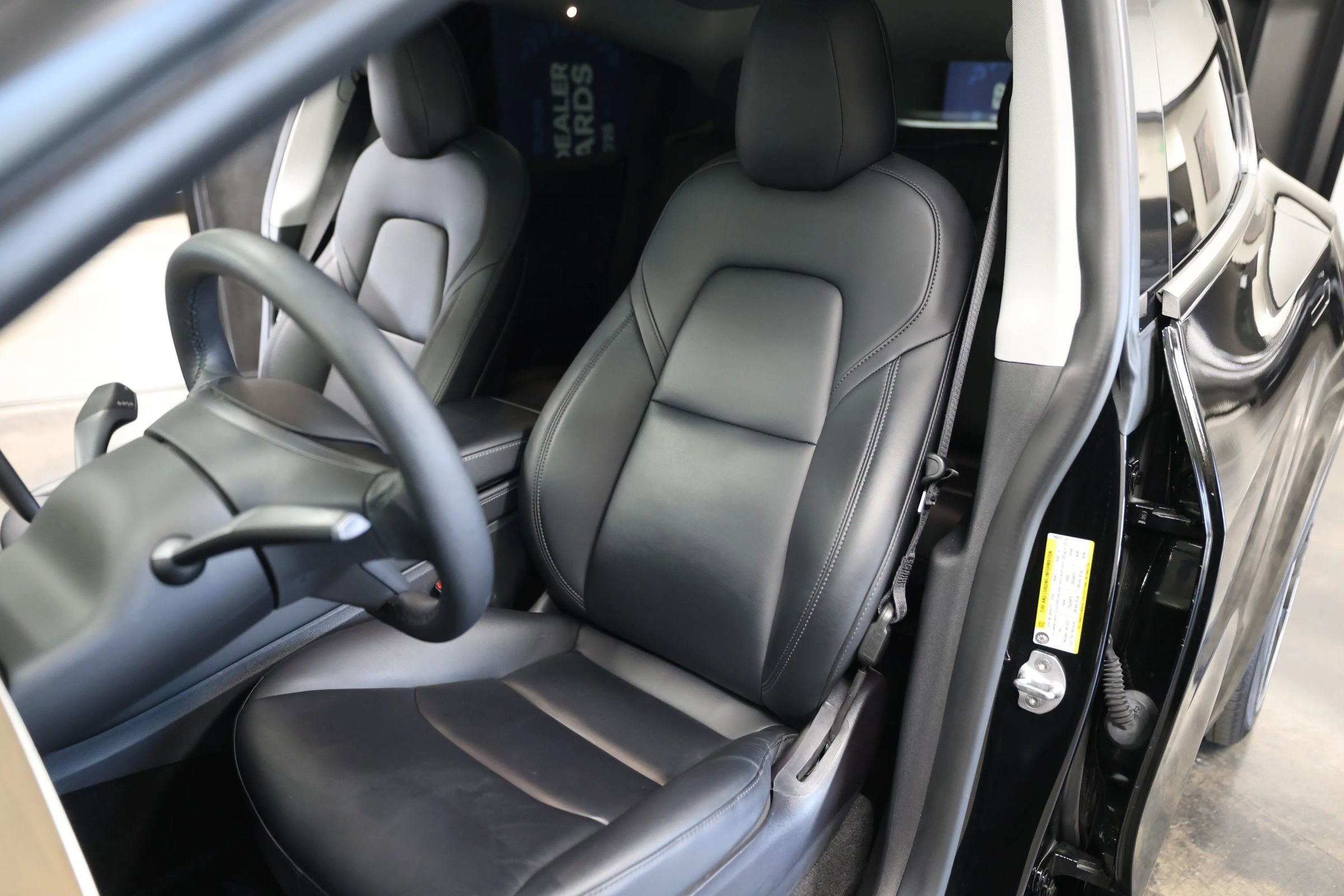 Used 2021 Tesla Model Y Long Range image 29