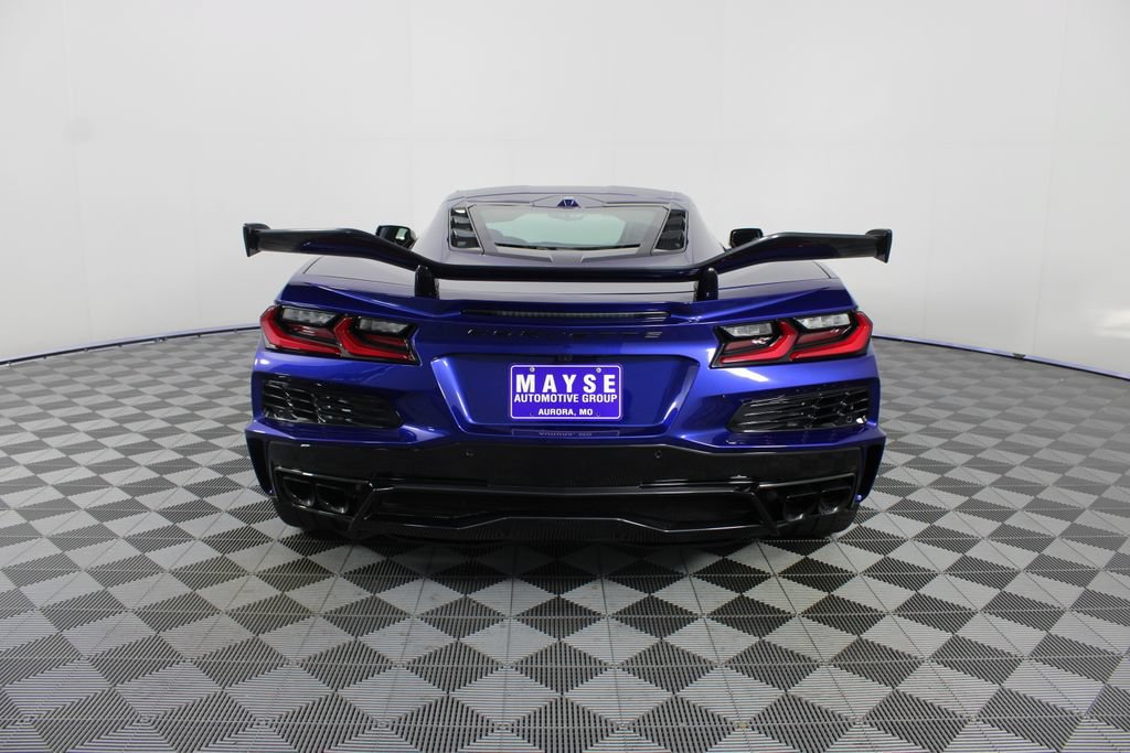 New 2027 Chevrolet Corvette Grand Sport RWD image 7