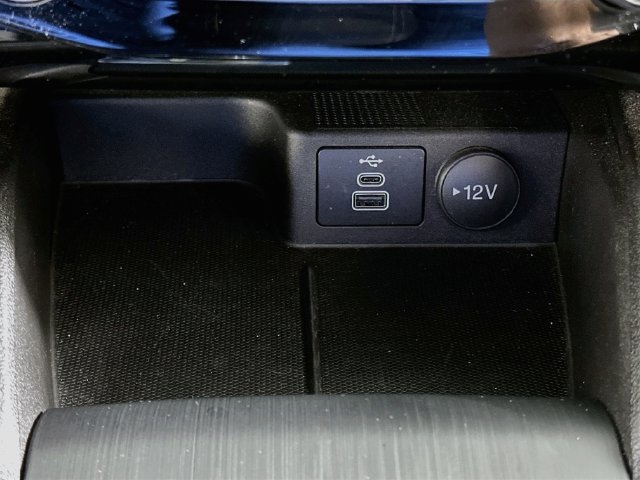 Used 2024 Ford Escape Active w/ Tech Pack #1 FWD image 19