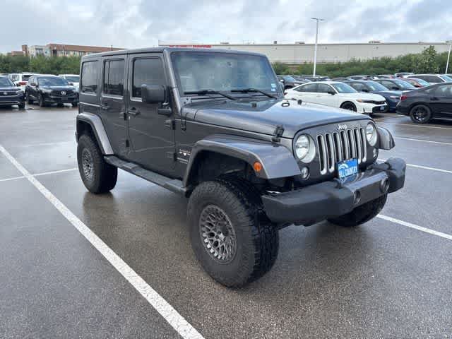 Used 2016 Jeep Wrangler Unlimited Sahara w/ Dual Top Group AWD/4WD image 7