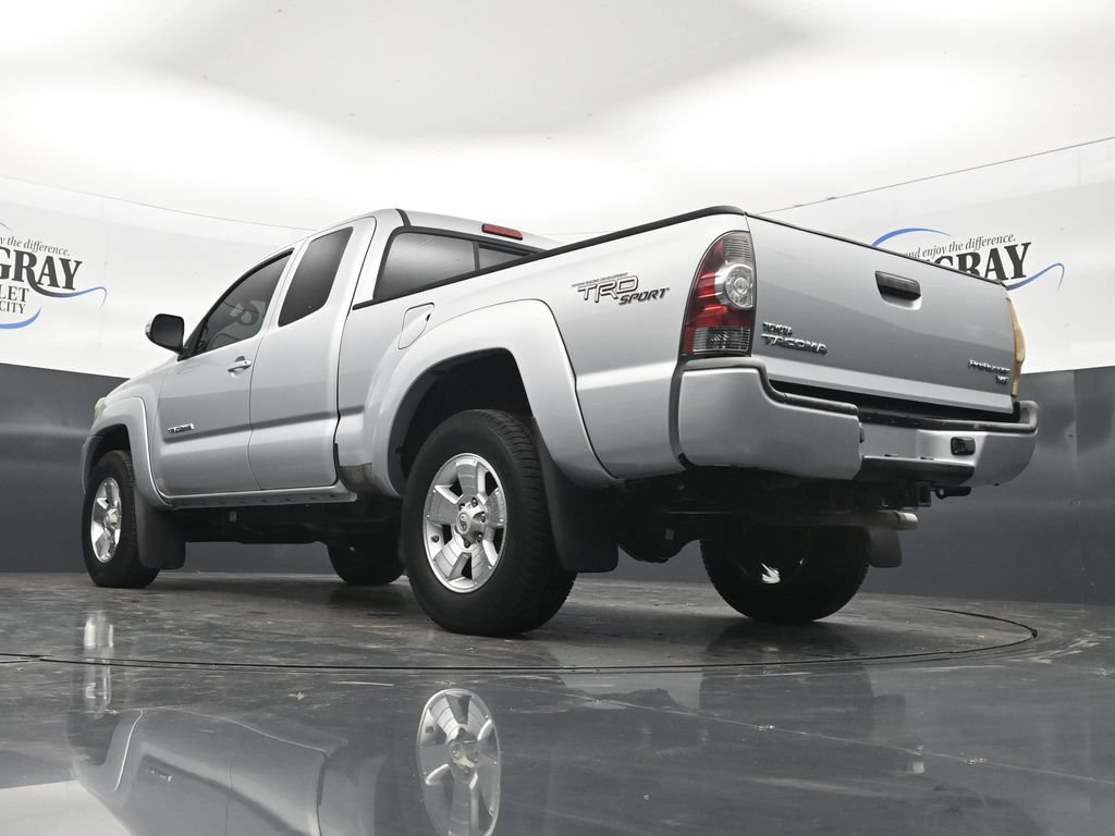 Used 2013 Toyota Tacoma PreRunner w/ TRD Sport Pkg RWD image 30