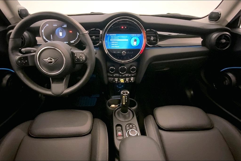 Certified 2024 MINI Cooper SE FWD image 16
