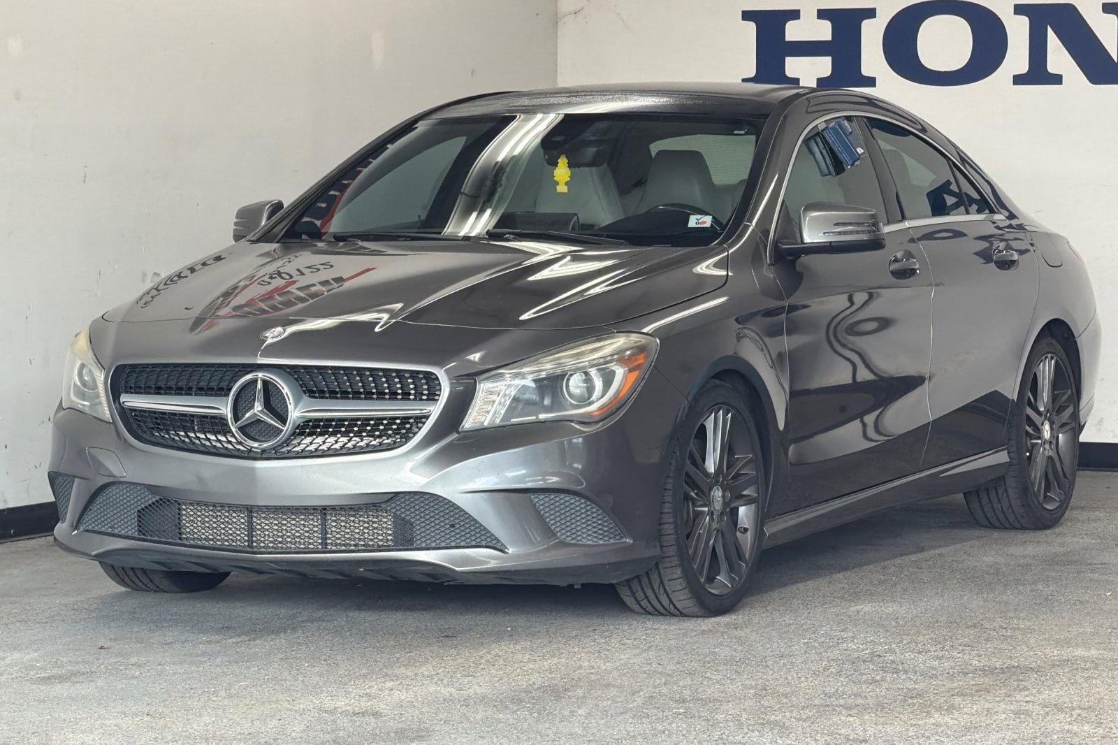 Used 2015 Mercedes-Benz CLA 250 image 7