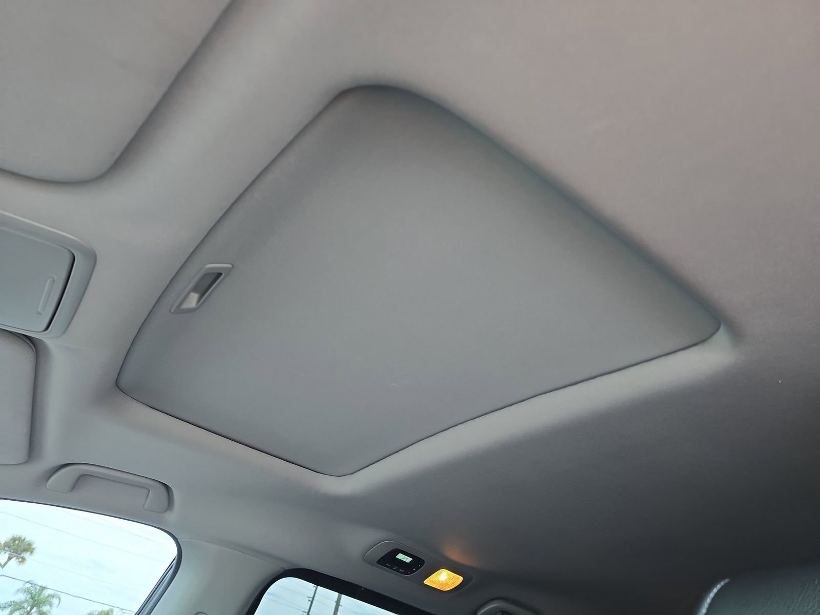 Certified 2023 Honda Odyssey EX-L image 18