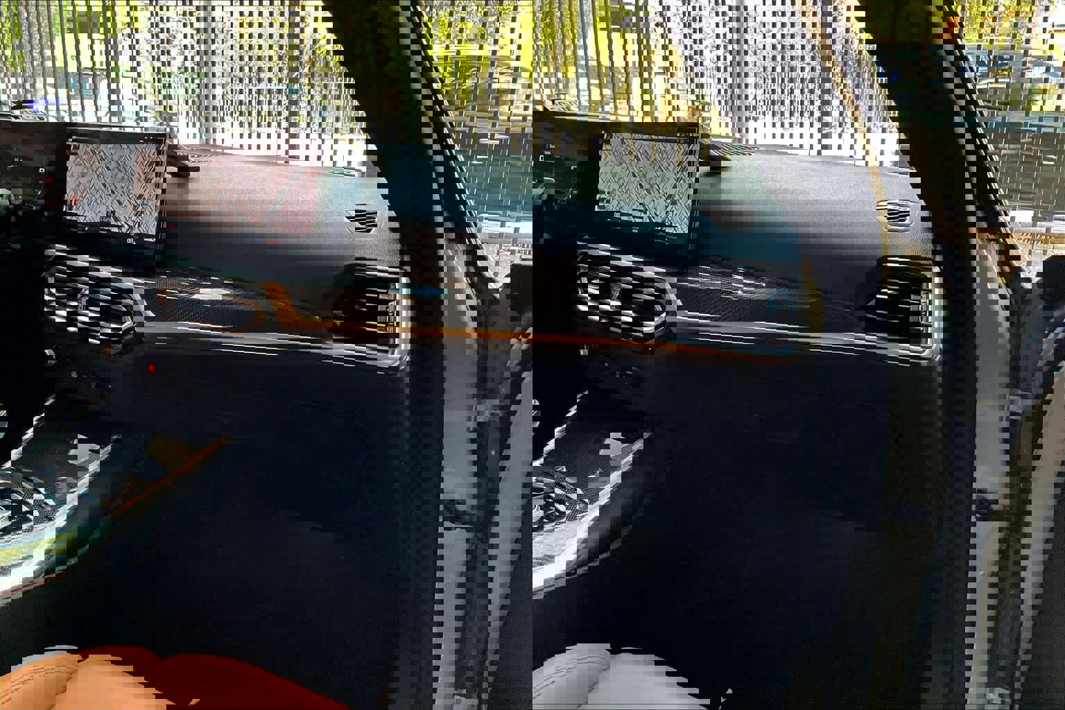 Used 2023 BMW M2 w/ Lighting Package image 18