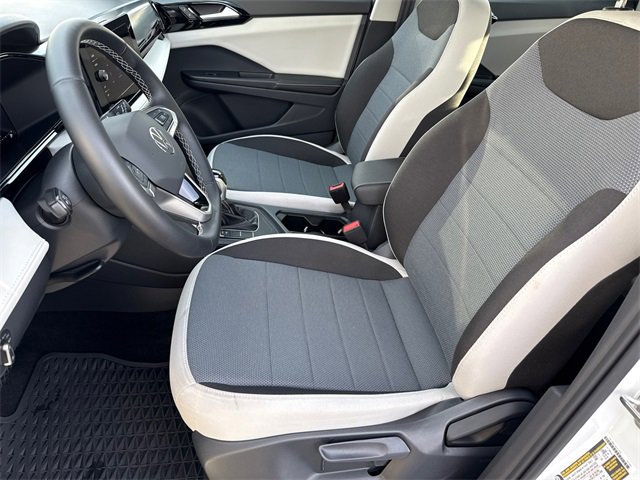 Used 2025 Volkswagen Taos S image 30