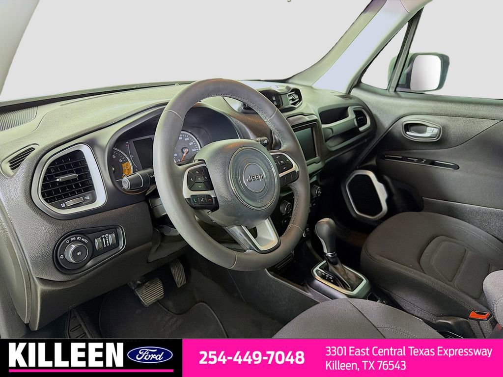 Used 2019 Jeep Renegade Latitude image 10
