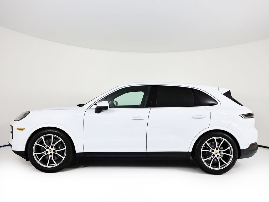 New 2026 Porsche Cayenne AWD/4WD image 2