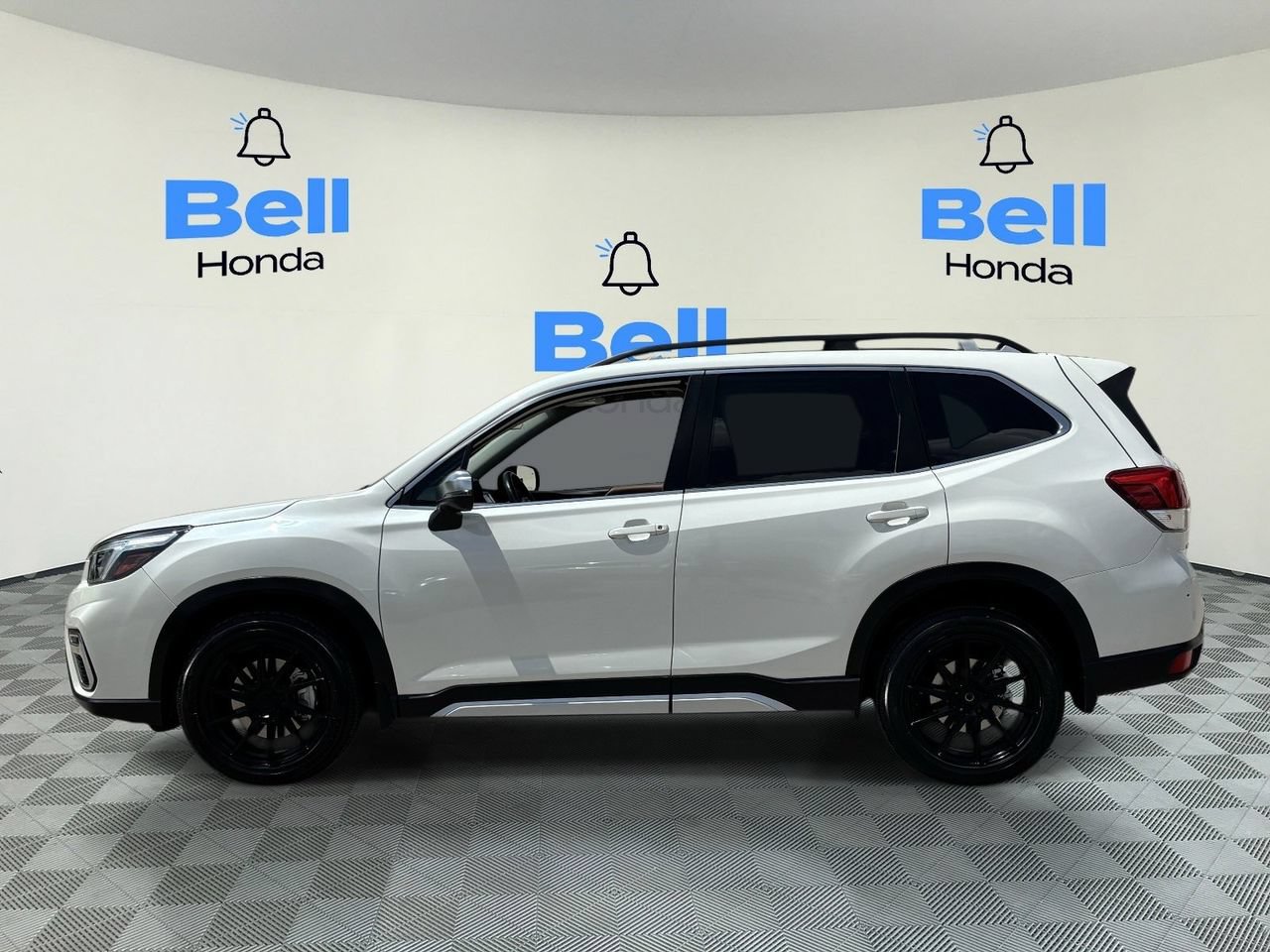 Used 2021 Subaru Forester Touring w/ Popular Package #2 AWD/4WD image 2
