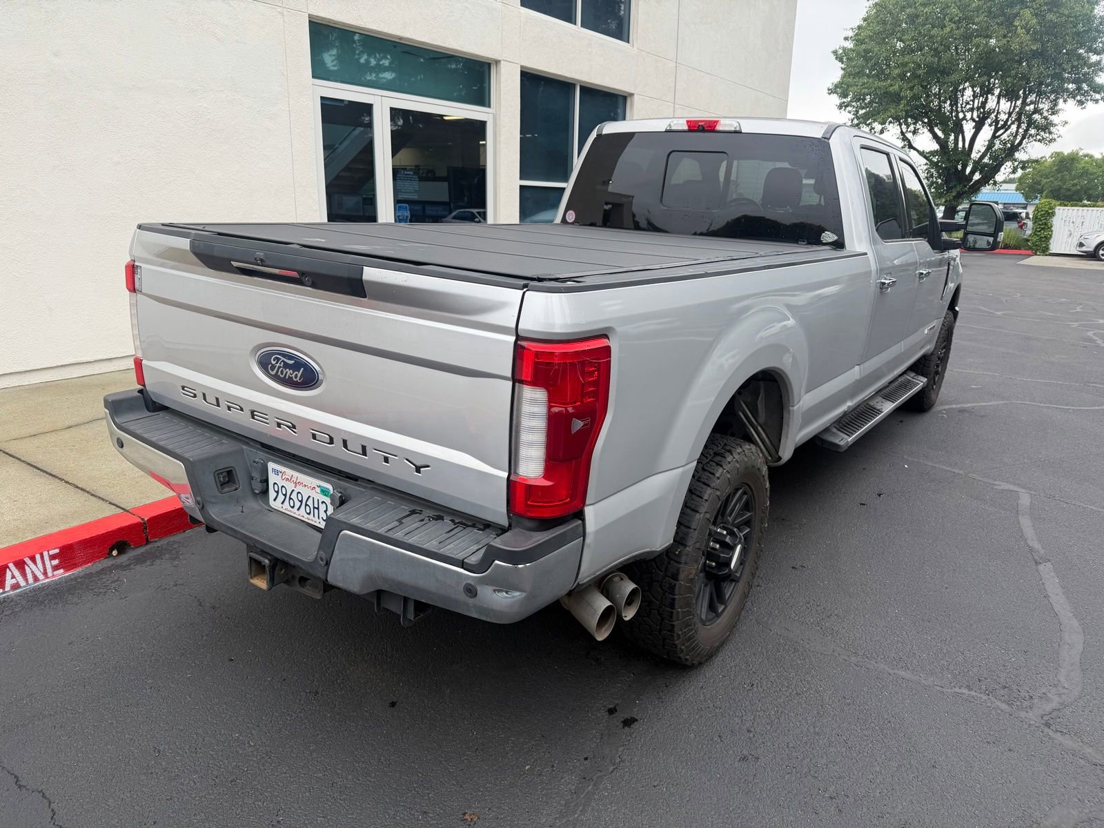 Used 2017 Ford F350 Lariat w/ Lariat Ultimate Package AWD/4WD image 5