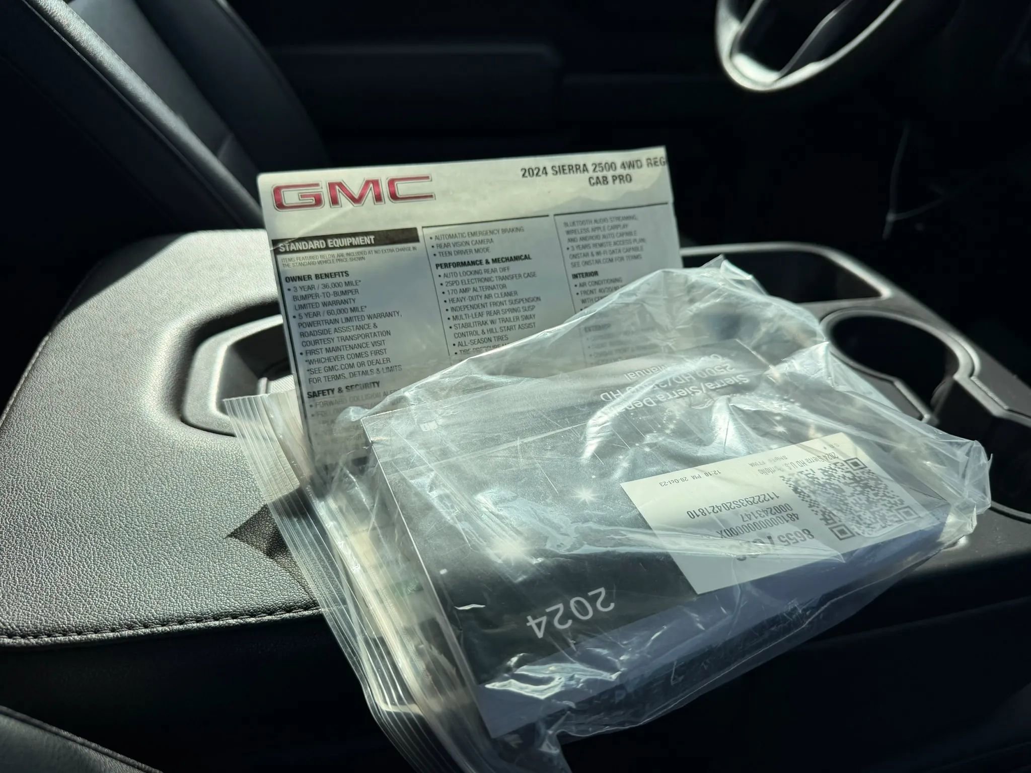 Used 2024 GMC Sierra 2500 Pro w/ Convenience Package AWD/4WD image 22