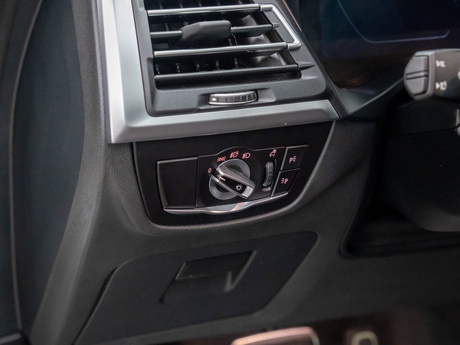 Used 2023 BMW X3 M40i w/ Premium Package image 19