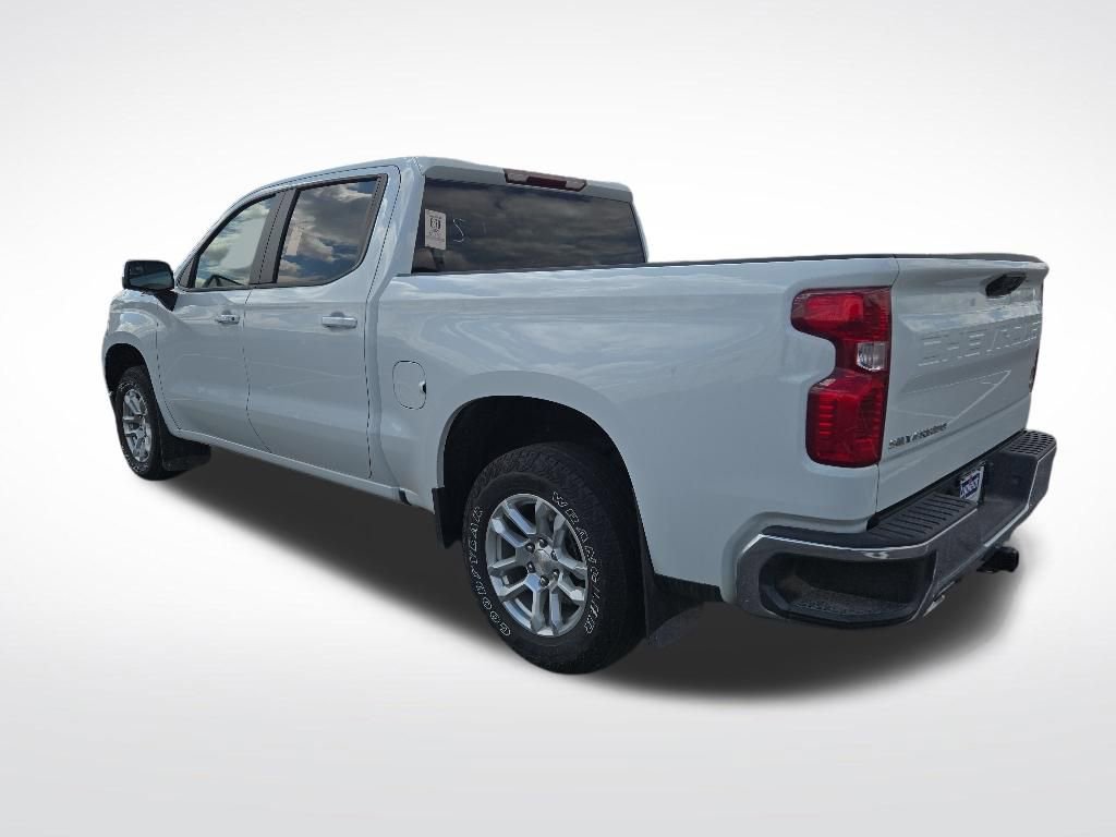 Used 2024 Chevrolet Silverado 1500 LT AWD/4WD image 7