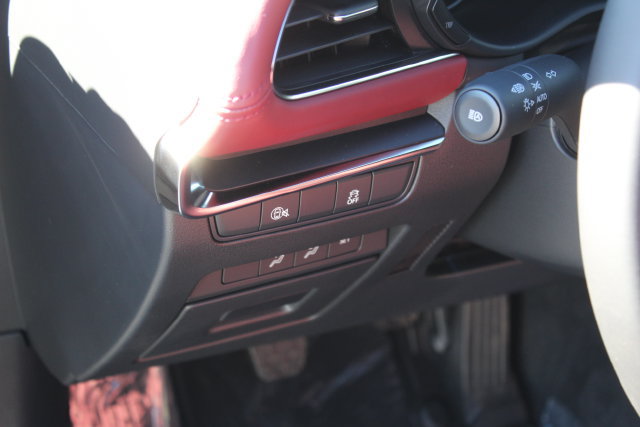 New 2026 MAZDA MAZDA3 2.5 S Hatchback w/ Premium Pkg FWD image 15