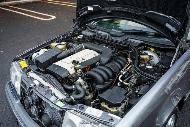 Used 1995 Mercedes-Benz E 320 Convertible image 24