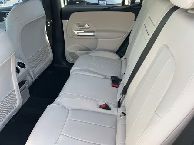 Used 2023 Mercedes-Benz EQB 300 300 image 35