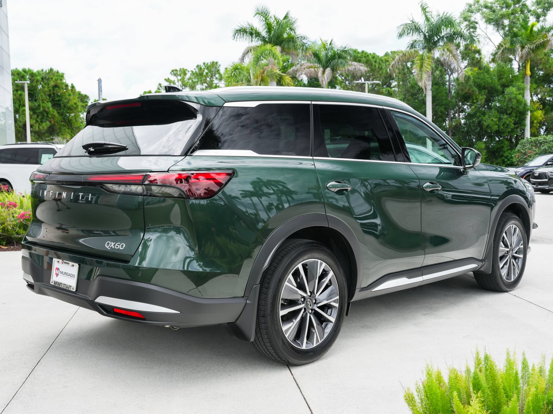 Certified 2026 INFINITI QX60 Luxe w/ Cargo Package FWD image 24