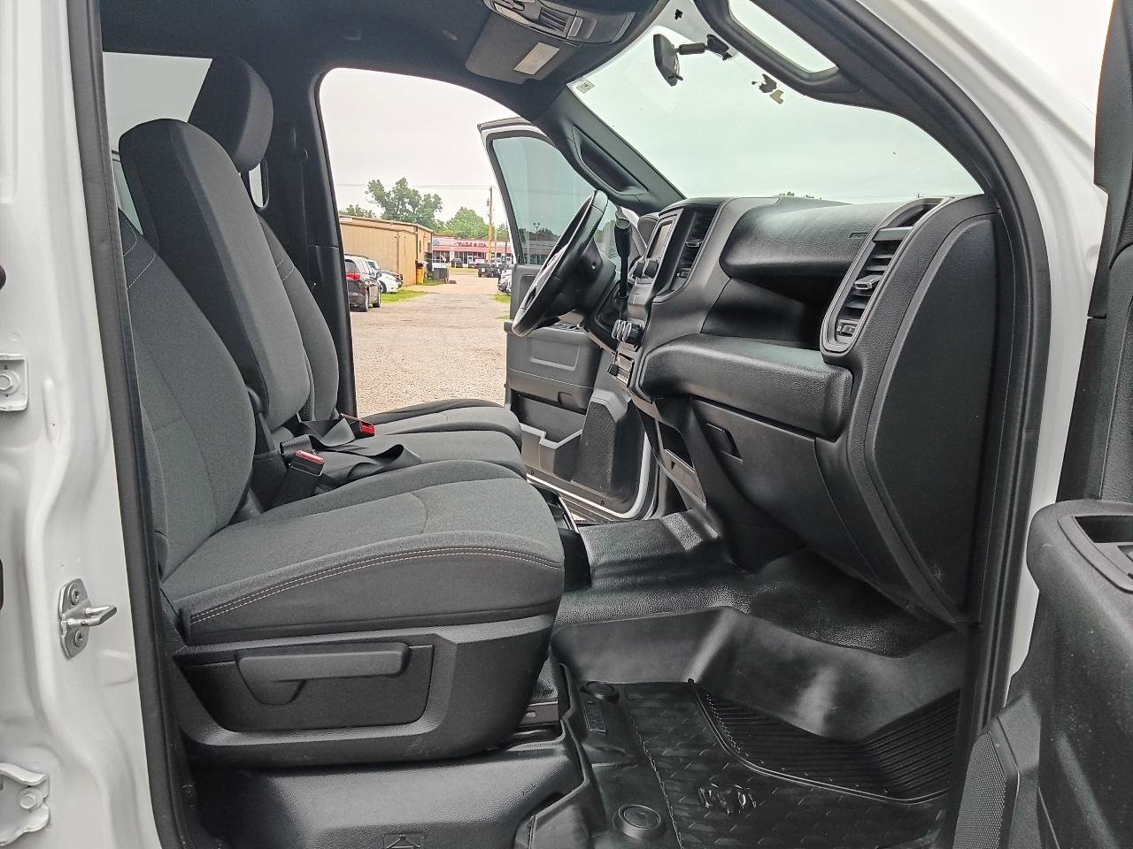 Used 2022 RAM 3500 Tradesman AWD/4WD image 16