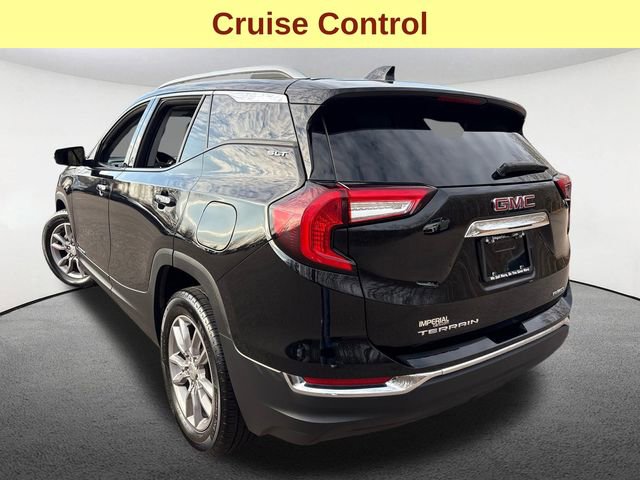 Used 2024 GMC Terrain SLT image 10