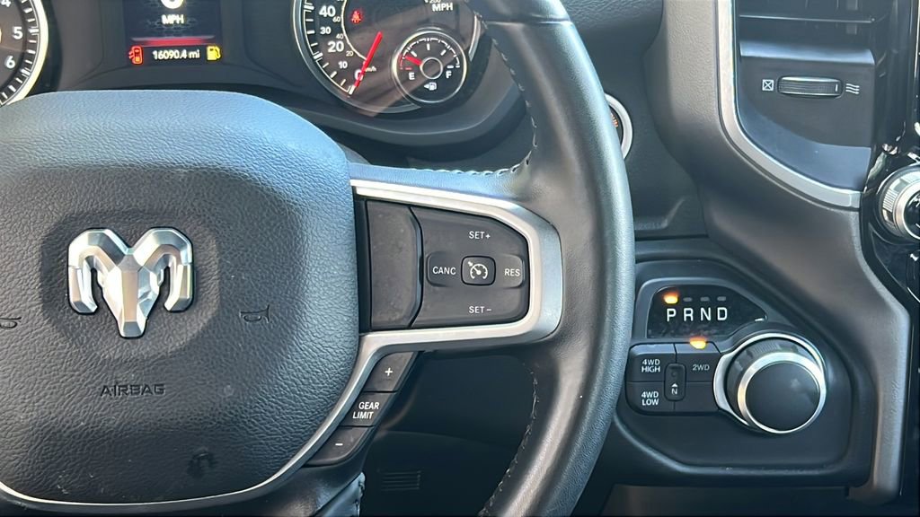 Used 2024 RAM 2500 Big Horn w/ Sport Appearance Package image 27