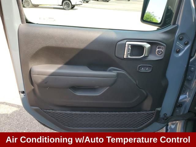 New 2025 Jeep Wrangler Sport S image 9