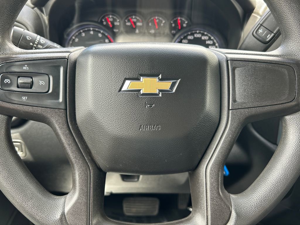 Used 2020 Chevrolet Silverado 2500 Custom w/ Custom Convenience Package AWD/4WD image 9