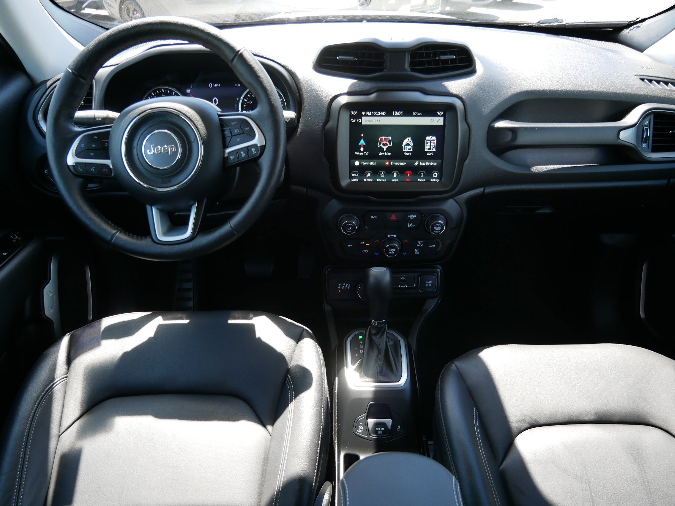 Used 2023 Jeep Renegade Limited AWD/4WD image 9