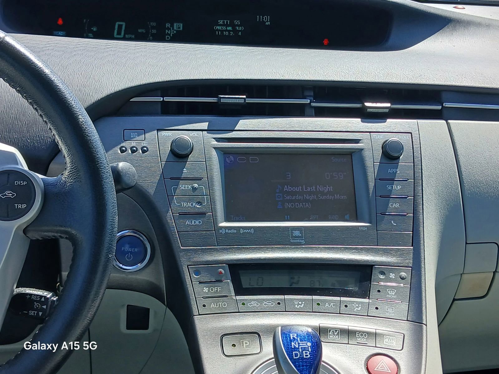 Used 2015 Toyota Prius Four image 27