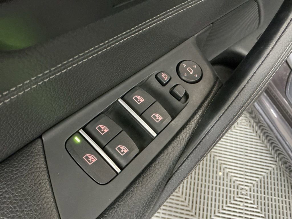 Used 2017 BMW 530i image 24