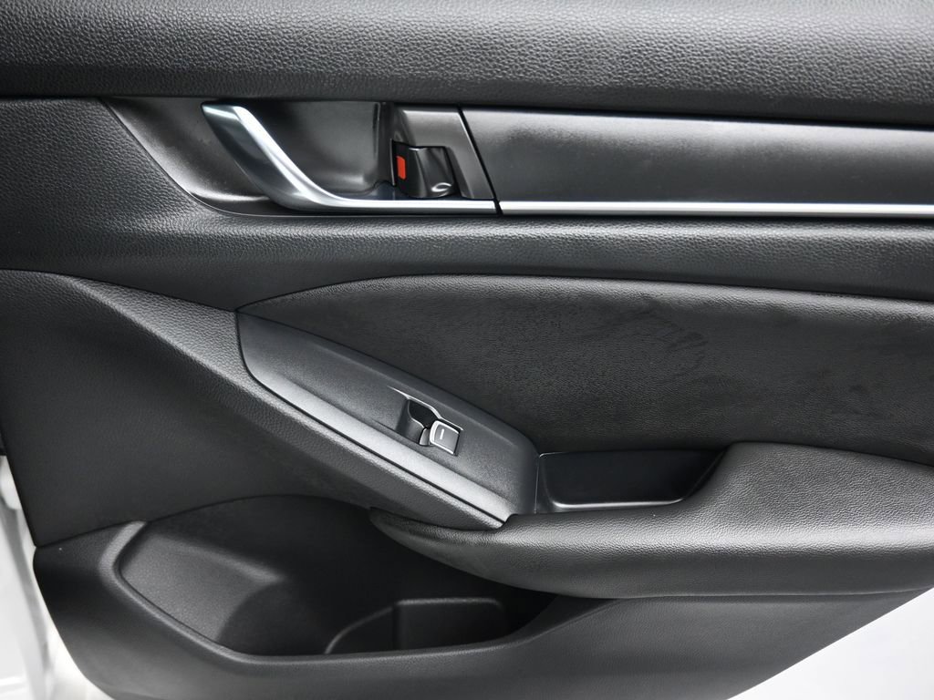 Used 2019 Honda Accord Sport image 38