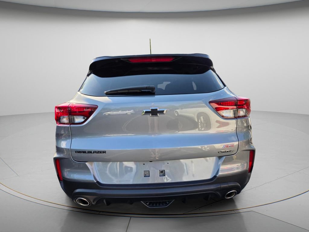 Used 2023 Chevrolet TrailBlazer RS w/ Convenience Package FWD image 7