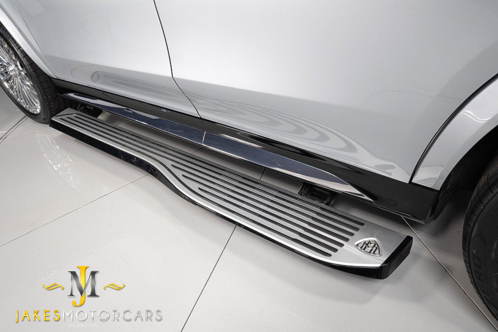 Used 2023 Mercedes-Benz Maybach GLS 600 4MATIC image 10