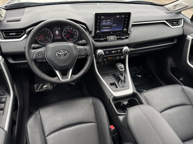 Certified 2021 Toyota RAV4 XLE Premium image 6