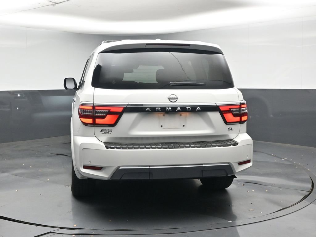 Used 2023 Nissan Armada SL w/ Captain's Chairs Package image 4