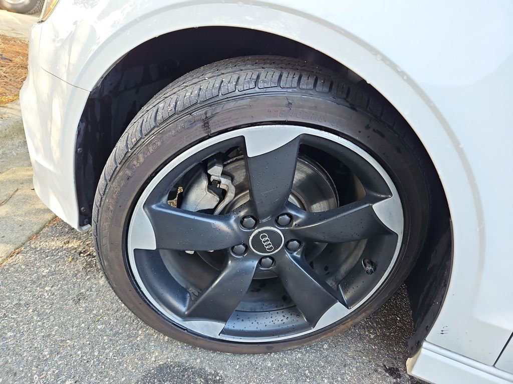 Used 2016 Audi A3 2.0T Premium image 32