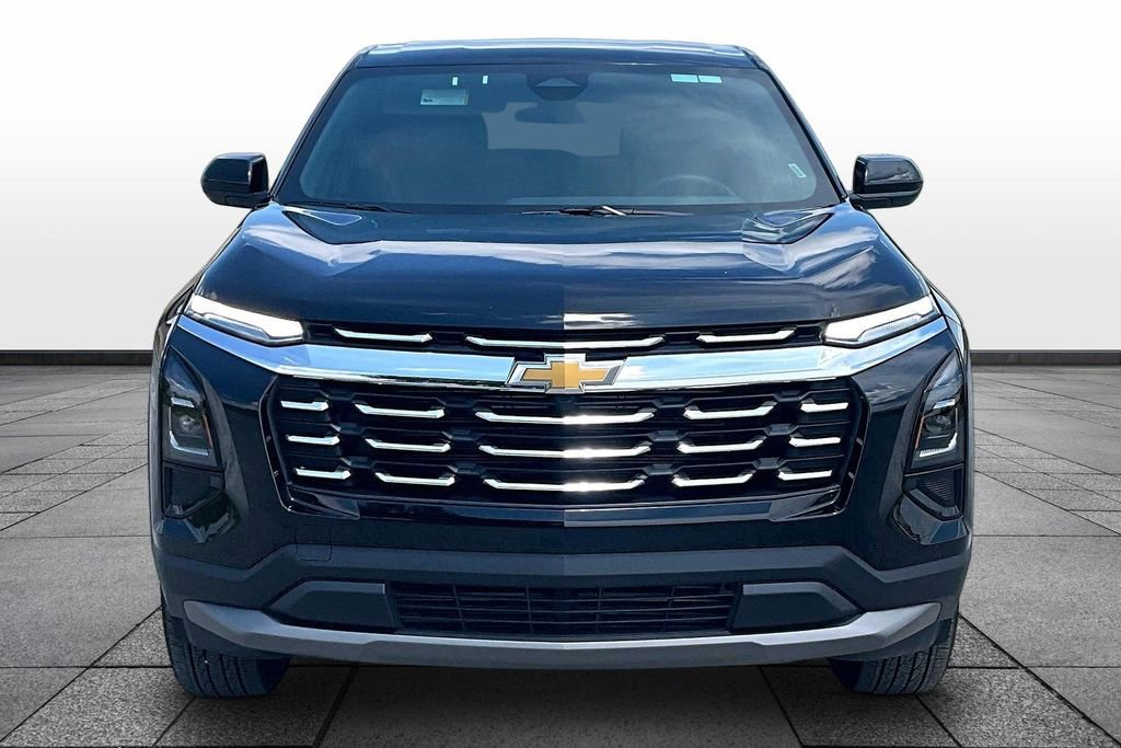 Used 2026 Chevrolet Equinox LT FWD image 3