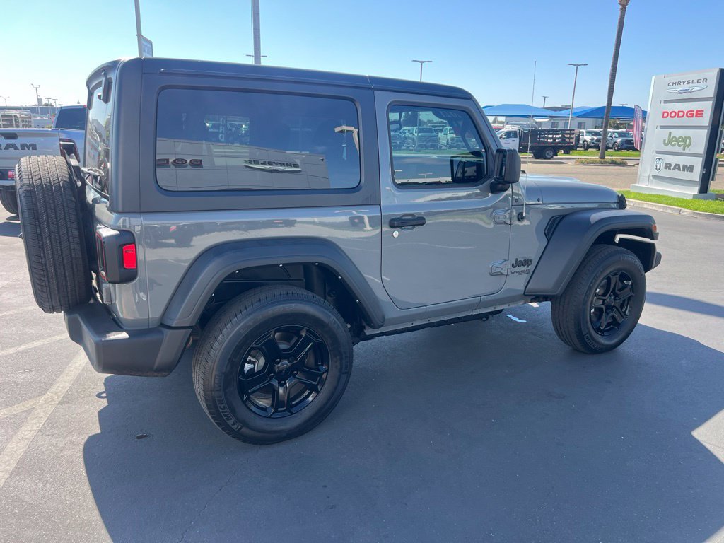 Used 2021 Jeep Wrangler Sport AWD/4WD image 46