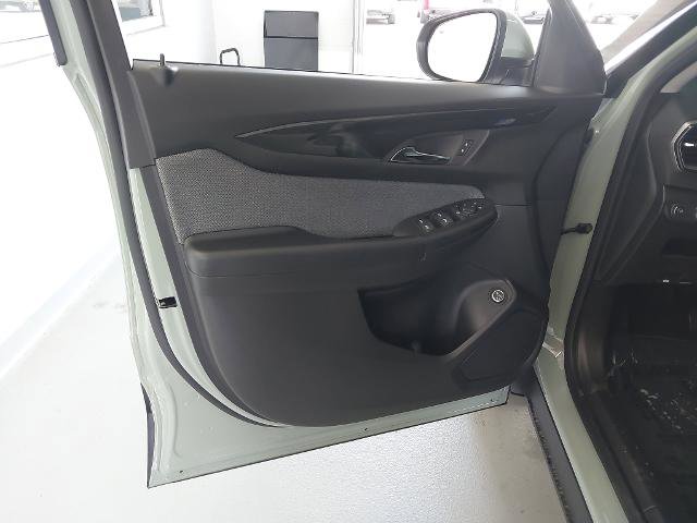 New 2026 Chevrolet TrailBlazer LT w/ Convenience Package FWD image 25