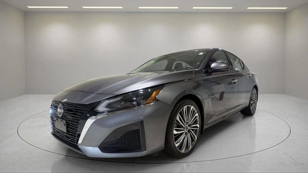 Used 2024 Nissan Altima 2.5 SL image 17